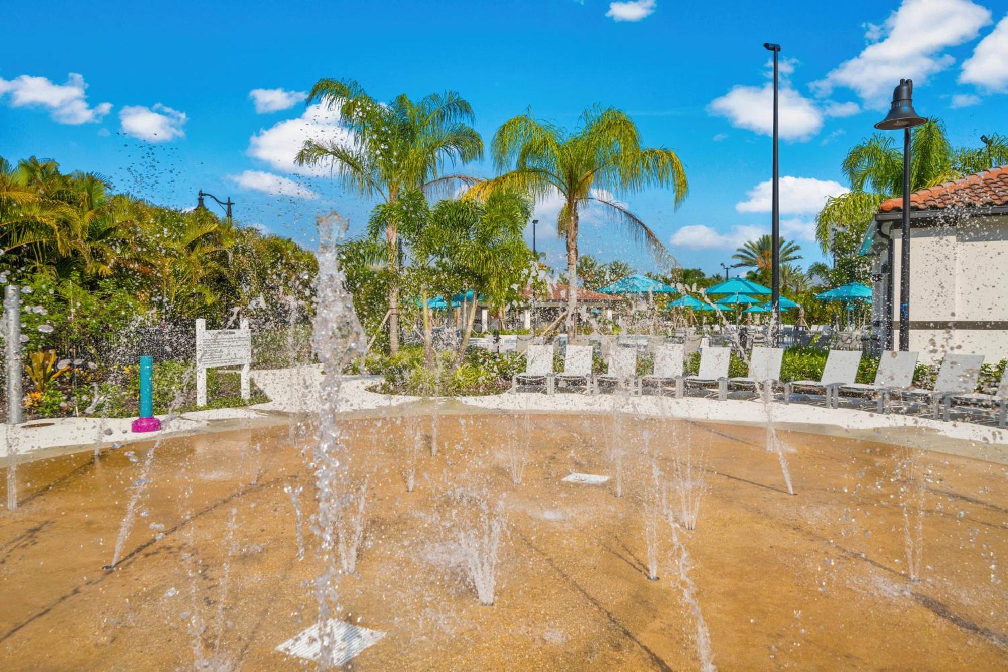 Beautiful Lakeview Deluxe Condo Near Theme Parks Orlando Exterior photo